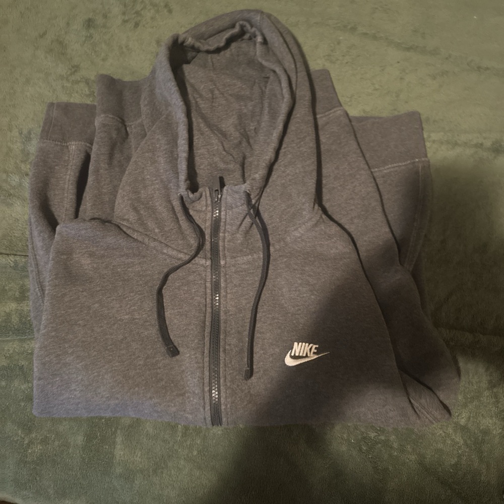 Nike Gray Zip Up Sweater